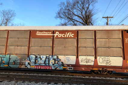 982 982
